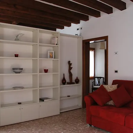 アパート Casa Vacanze Quartiere San Stin *