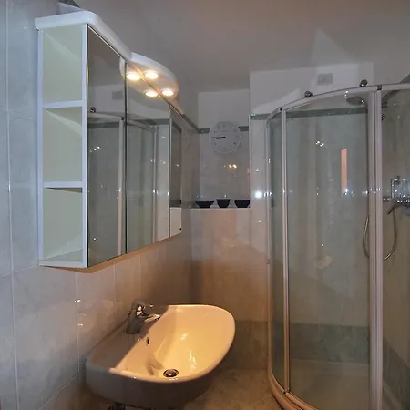 Casa Vacanze Quartiere San Stin * ヴェネツィア