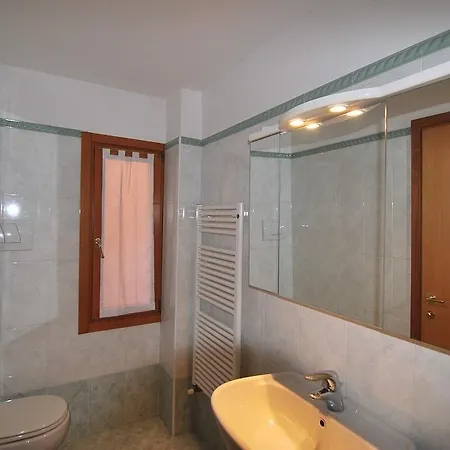 Casa Vacanze Quartiere San Stin *